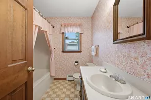 2 Sachem Dr, Cromwell, CT 06416 - Photo 24