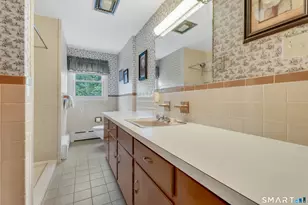 359 N Elm St, Wallingford, CT 06492 - Photo 24