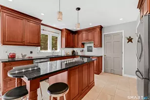 107 Robin Dr, Canton, CT 06019 - Photo 16