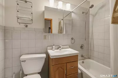 110 Gold Street, New Britain, CT 06053 - Photo 10