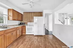 406 Peet St, Bridgeport, CT 06606 - Photo 8