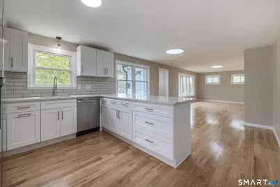 14 Catherine Court, Milford, CT 06460 - Photo 10