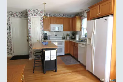 88 Dundee Drive, Cheshire, CT 06410 - Photo 4