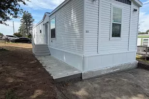 22 E St, Groton, CT 06340 - Photo 1