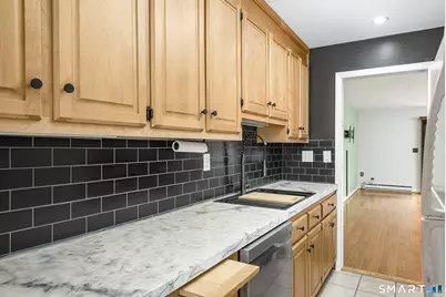 21 Pine Court #21, Cromwell, CT 06416 - Photo 4