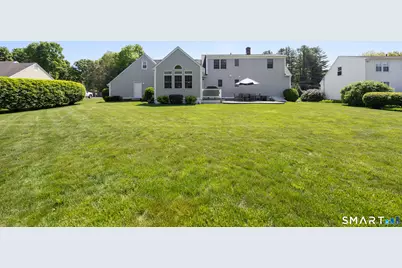 115 Oak Avenue, Cheshire, CT 06410 - Photo 2