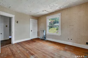 445 Farmington Ave, Waterbury, CT 06710 - Photo 18
