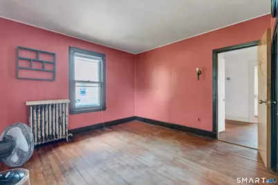 445 Farmington Avenue, Waterbury, CT 06710 - Photo 24