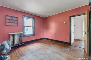 445 Farmington Ave, Waterbury, CT 06710 - Photo 24