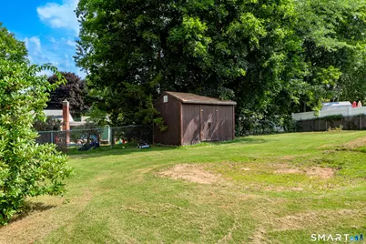53 Hilltop Drive, Manchester, CT 06042 - Photo 8