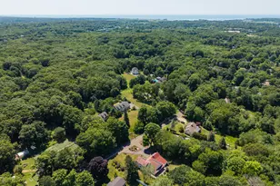 110 Nut Plains Rd, Guilford, CT 06437 - Photo 2