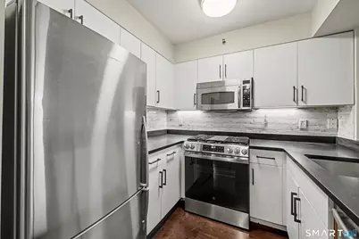 25 Forest Street #7F, Stamford, CT 06901 - Photo 10