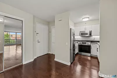 25 Forest Street #7F, Stamford, CT 06901 - Photo 6