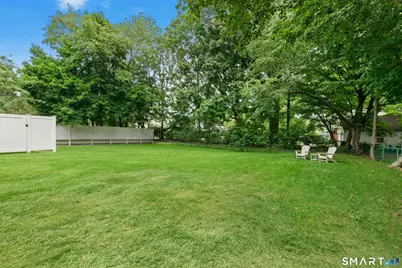 46 Toilsome Avenue, Norwalk, CT 06851 - Photo 28