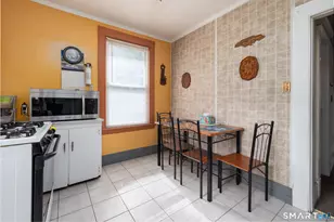215 Boyden St, Waterbury, CT 06704 - Photo 14