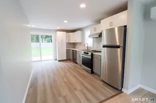 58 Norwich Rd, Waterford, CT 06375 - Photo 2