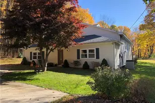 144 Mountain View Rd, Somers, CT 06071 - Photo 2