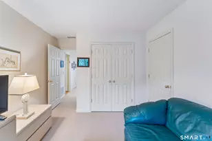 320 Strawberry Hill Ave, Stamford, CT 06902 - Photo 22