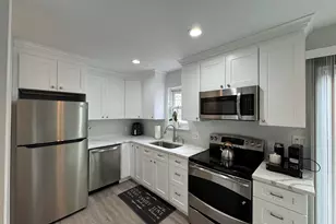 68 Round Tree Dr, Naugatuck, CT 06770 - Photo 8