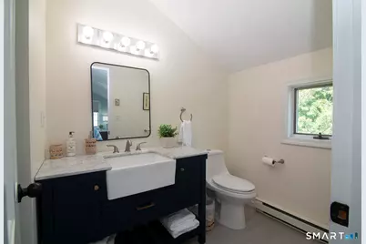 12 Middlefield Street, Groton, CT 06340 - Photo 14