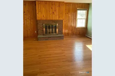 13 Curtis Street, Norwich, CT 06360 - Photo 4