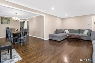 180 Weeping Willow Ln, Fairfield, CT 06825 - Photo 6