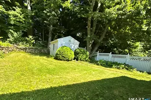 108 Moreland Ave, Waterbury, CT 06708 - Photo 8
