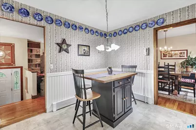 35 Nutmeg Lane, Shelton, CT 06484 - Photo 10
