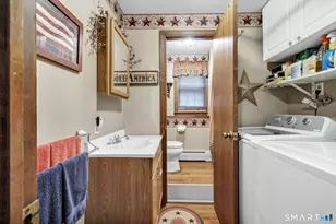 35 Nutmeg Ln, Shelton, CT 06484 - Photo 24