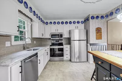 35 Nutmeg Lane, Shelton, CT 06484 - Photo 12
