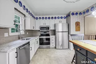 35 Nutmeg Ln, Shelton, CT 06484 - Photo 12