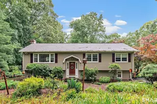 35 Nutmeg Ln, Shelton, CT 06484 - Photo 1