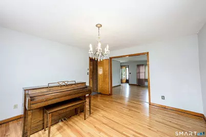 106 Bryden Terrace, Hamden, CT 06517 - Photo 14