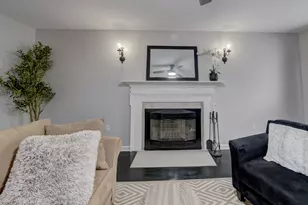 137 Hollyberry Ln, Plainville, CT 06062 - Photo 8