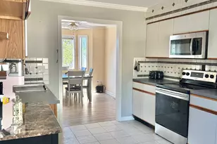11 Lilac Dr, Seymour, CT 06483 - Photo 8