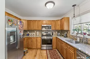 180 Grilleytown Rd, Waterbury, CT 06704 - Photo 14