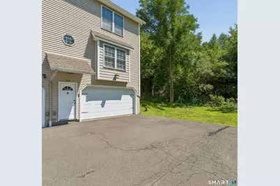 180 Grilleytown Road #19, Waterbury, CT 06704 - Photo 2