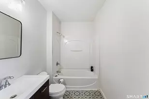 653 Winchester Ave, New Haven, CT 06511 - Photo 12