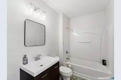 653 Winchester Avenue, New Haven, CT 06511 - Photo 12
