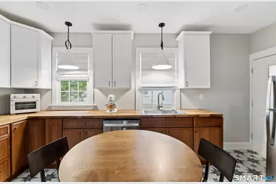 653 Winchester Avenue, New Haven, CT 06511 - Photo 8