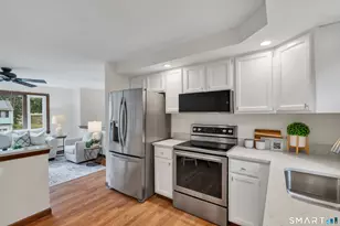 120 Fairway Dr, Meriden, CT 06450 - Photo 16
