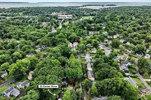 33 Center Dr, Greenwich, CT 06870 - Photo 24