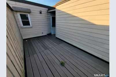 225 West Walk #225, West Haven, CT 06516 - Photo 18
