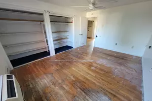 225 W Walk, West Haven, CT 06516 - Photo 10
