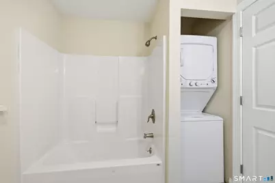 24 Hartford Corners #9, Salem, CT 06452 - Photo 8
