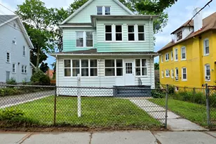 23 Sharon St, Hartford, CT 06112 - Photo 2