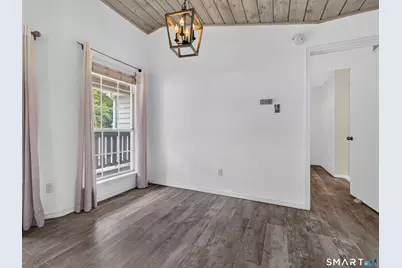 23 Chase Oak Court #18, Groton, CT 06340 - Photo 8