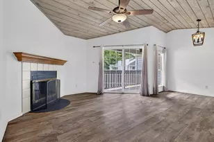 23 Chase Oak Ct, Groton, CT 06340 - Photo 4