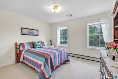 11 Jeanetti Drive, Derby, CT 06418 - Photo 24