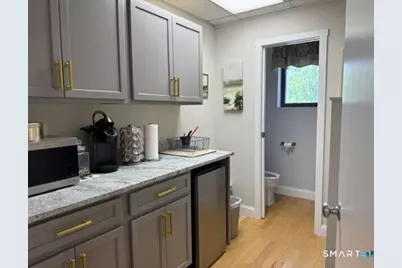315 Highland Avenue #201A, Cheshire, CT 06410 - Photo 10